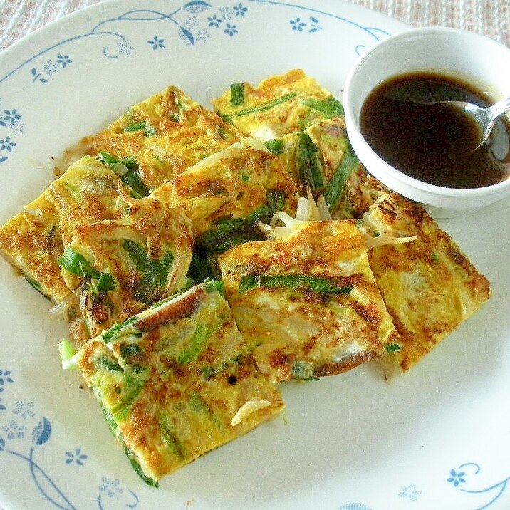 野菜たっぷり にらともやしのチヂミ レシピ 作り方 By Kojarin7 楽天レシピ 野菜たっぷり にらともやしのチヂミ レシピ 作り方 By Kojarin7 楽天レシピ